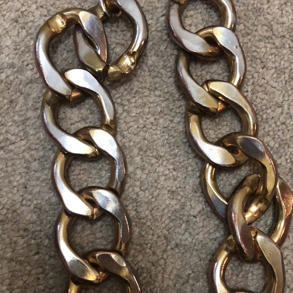 Large Chunky Statement Necklace - Picture 5 of 6